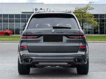 BMW X7 SUV Facelifting 3.0 40d 352KM 2025 BMW X7 xDrive40d Individual Edition Suv 3.0 (352KM) 2025, zdjęcie 2