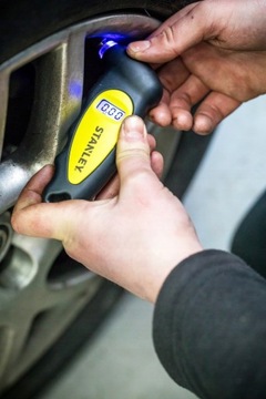 STANLEY 80-874 ЦИФРОВОЙ МАНОМЕТР В ШИНАХ