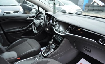 Opel Astra K Hatchback 5d 1.4 Turbo 150KM 2016 Opel Astra AUTOMAT 1.4 Turbo Benzyna Cz. Parkowania Kamera cofania 1.4, zdjęcie 14