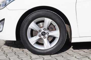 Hyundai i40 Kombi 1.6 GDI 135KM 2012 Hyundai i40 1.6 GDI, Xenon, Klima, Klimatronic, zdjęcie 14