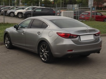 Mazda 6 III Sedan 2.0 SKYACTIV-G 165KM 2013 Mazda 6 2.0 Skyactiv-G, Salon Polska, Navi, Klima, zdjęcie 3