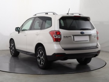 Subaru Forester IV Terenowy 2.0 XT 240KM 2014 Subaru Forester 2.0 XT, Salon Polska, Serwis ASO, zdjęcie 3