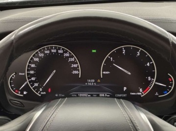 BMW Seria 5 G30-G31 Limuzyna 520d 190KM 2019 BMW Seria 5 520d xDrive Luxury Line Kamera cofania Nawigacja Salon Pols, zdjęcie 14