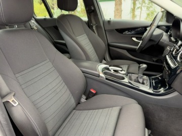 Mercedes Klasa C W205 Kombi Facelifting 1.6 180 156KM 2018 Mercedes C 180 Manual | Bezwypadkowy |Serwisowany, zdjęcie 30