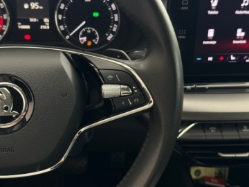 Skoda Octavia IV Kombi 2.0 TDI 115KM 2022 Skoda Octavia Ambition / 1 właściciel / Salon Pols, zdjęcie 21