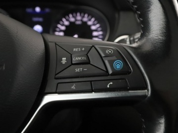 Nissan Qashqai II Crossover Facelifting 1.3 DIG-T  160KM 2019 Nissan Qashqai skóra grazne elekryczne fotele pdc, zdjęcie 28