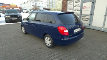 Skoda Fabia II Kombi Facelifting 1.4 16V 85KM 2012 Skoda Fabia Ozarow Mazowiecki 2012 rok produkcji 1.4 benzyna LPG, zdjęcie 1