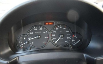 Citroen Berlingo II Combi 1.6 HDI 75KM 2010 Citroen Berlingo 1.6D Klima 2 KPL KOL Bez Korozji Sprowadzony Oplacony, zdjęcie 29