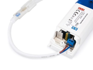 КОМПЛЕКТ НЕОНОВЫХ СВЕТОДИОДНЫХ ЛЕНТ 24 В 2 М IP67 КРАСНЫЙ CW