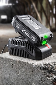 КОМПЛЕКТ АККУМУЛЯТОРОВ 4 Ач + ГРАФИТОВОЕ ЗАРЯДНОЕ УСТРОЙСТВО