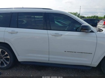 Jeep Grand Cherokee V 2023 Jeep Grand Cherokee L Overland 2023 3.6l 3.6 Benzyna 293KM, zdjęcie 6