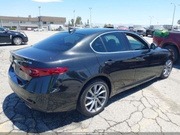 Alfa Romeo Giulia II Sedan 2.0 TBi 280KM 2017 Alfa Romeo Giulia 2017 2.0l 2.0 Benzyna 280KM, zdjęcie 5