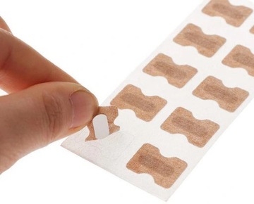 10 полосок пластырей от вросших ногтей на ногах.