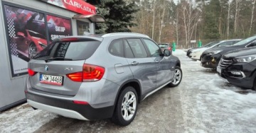BMW X1 E84 Crossover sDrive18i 150KM 2010 BMW X1 Zarejestrowany bogata opcja super stan 2 kpl opon 2.0 Benzyna 150KM, zdjęcie 2