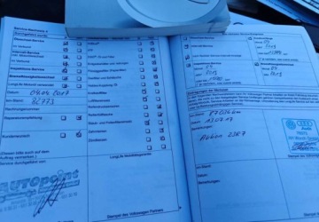 Volkswagen Touran II 1.6 TDI 105KM 2011 Volkswagen Touran Volkswagen Touran 1.6 TDI DPF Highline 1.6 Diesel 105KM, zdjęcie 26