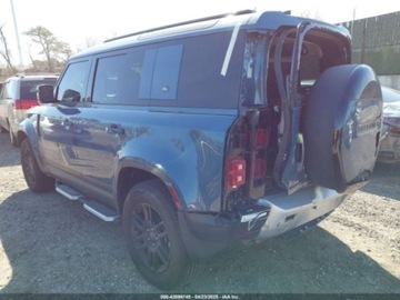 Land Rover Defender IV (L663) 2024 Land Rover Defender 110 P400 S 2024 3.0l 3.0 Benzyna 395KM, zdjęcie 3
