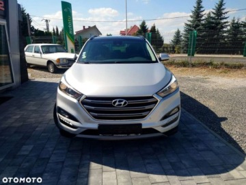 Hyundai Tucson III SUV 1.7 CRDI 115KM 2015 Hyundai Tucson Hyundai Tucson 1.7 CRDI BlueDrive Comfort 2WD 1.7 Diesel, zdjęcie 6