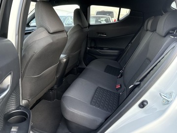 Toyota C-HR I Crossover Facelifting 1.8 Hybrid 122KM 2020 Toyota C-HR 1.8 Hybrid Style 1.8 Hybrid Style I Au, zdjęcie 13