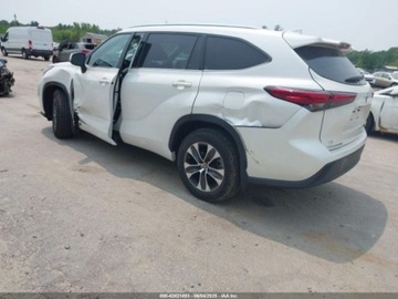 Toyota Highlander III 2021 Toyota Highlander 2021 TOYOTA HIGHLANDER XLE 3.5 Benzyna 295KM, zdjęcie 3
