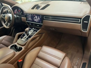 Porsche Cayenne III SUV GTS  4.0 V8 460KM 2022 Porsche Cayenne 4.0 Benzyna 460KM, zdjęcie 30