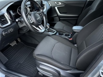 Kia Ceed III Hatchback Facelifting  1.5 T-GDI 160KM 2023 Kia Ceed 1.5T-GDI 160KM M DCT l CarPlay/Android Au, zdjęcie 9