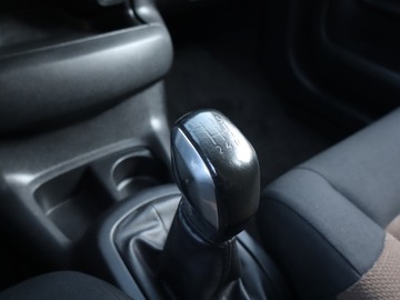 Citroen C4 Cactus Crossover Facelifting 1.2 PureTech 82KM 2018 Citroen C4 Cactus 1.2 PureTech, Salon Polska, zdjęcie 12