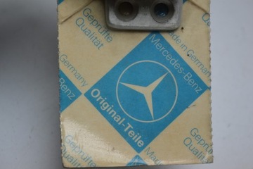 Mercedes W116 Болт замка правой двери