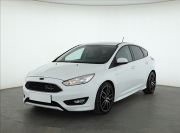 Ford Focus III Hatchback 5d facelifting 1.6 TDCi 95KM 2015 Ford Focus 1.6 TDCi, Salon Polska, Klima, zdjęcie 1