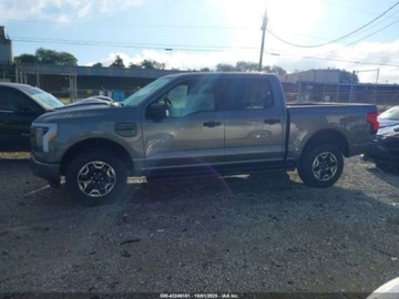 Ford 2023 Ford F150 Lightning XLT 2023 Elektryczny 452KM, zdjęcie 2