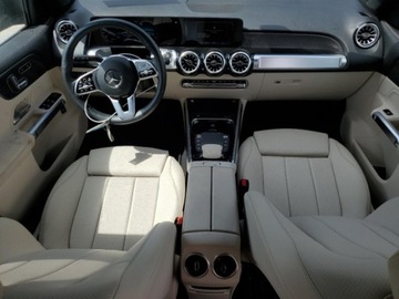 Mercedes GLB 2022 Mercedes-Benz GLB 2022 MERCEDES-BENZ GLB 250 2.0 Benzyna 221KM, zdjęcie 8