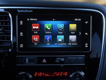 Mitsubishi Outlander III SUV Facelifting 2017 2.0 150KM 2018 Mitsubishi Outlander 2.0, Salon Polska, zdjęcie 19