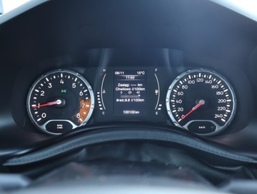 Jeep Renegade SUV 1.6 E-TorQ 110KM 2018 Jeep Renegade 1.6 E-torQ, Salon Polska, zdjęcie 10