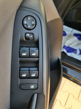 Citroen C4 Picasso II Picasso 1.2 PureTech 130KM 2015 Citroen C4 Picasso, BEZKOLIZYJNY!! PROMOCJA !!, zdjęcie 16