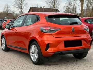 Renault Clio V Hatchback 5d Facelifting 1.0 TCe 100 LPG 100KM 2025 Od ręki - Evolution LPG 1.0 TCe 100KM / kamera cofania, zdjęcie 2