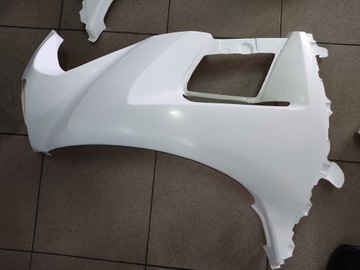 Обтекатель левый правый Yamaha TZR 50 ЦЕНА ЗА ОДНУ ШТУКУ (ПРАВЫЙ БОЛЬШОЙ)