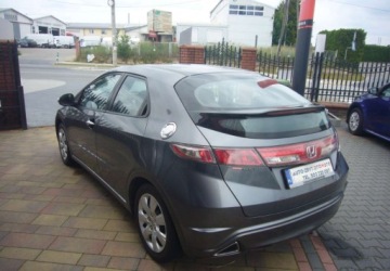 Honda Civic VIII Hatchback 3d 1.4 i-VTEC 100KM 2009 Honda Civic Honda Civic VIII Salon PL - I wlasciciel 1.3 Benzyna 100KM, zdjęcie 8