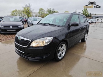 Skoda Fabia II Kombi Facelifting 1.2 TSI 85KM 2011 Skoda Fabia 1,2 tsi 85KM klimatronik alu wspomaganie lift oplacona 1.2, zdjęcie 1
