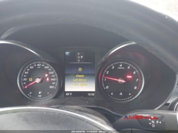 Mercedes GLC C253 2018 Mercedes-Benz GLC 2018 r., 2,0L GLC 300 4MATIC 2.0 Benzyna 241KM, zdjęcie 6