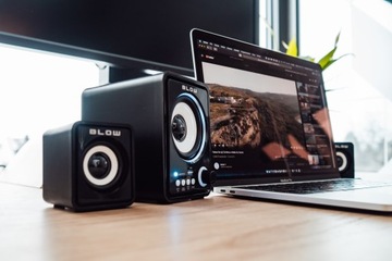 КОМПЛЕКТ ДИНАМИКОВ САБВУФЕРА 2.1 USB SD AUX РАДИО FM LED 11 Вт