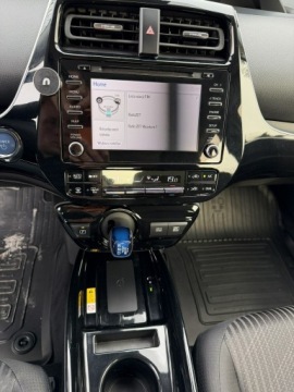 Toyota Prius III Prius+ Facelifting 1.8 HSD 136KM 2019 Toyota Prius 1.8 HSD 136KM LIFT Kamera Ast. Pasa, zdjęcie 16