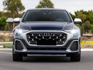 Audi Q8 SQ8 4.0 TFSI 507KM 2025 AUDI Q8 SQ8 TFSI quattro Suv 4.0 (507KM) 2025, zdjęcie 2
