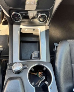 Mercedes GLK Off-roader Facelifting 220 CDI BlueTEC 170KM 2013 Mercedes-Benz GLK Mercedes-Benz GLK 220 CDI BlueEff 4-Matic 2.1 Diesel, zdjęcie 24