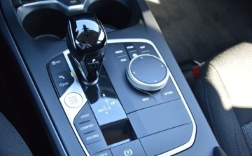 BMW Seria 1 F70 2024 BMW Seria 1 118i 140 KM Led Navi Tempomat Gwarancja Car Play Salon Polska, zdjęcie 22