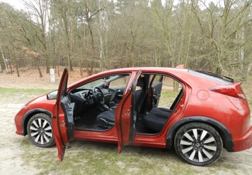 Honda Civic IX Hatchback 5d 1.8 i-VTEC 142KM 2014 Honda Civic sliczna zadbana 1,8 AUTOMAT 1wlascicielka 1.8 Benzyna 142KM, zdjęcie 5