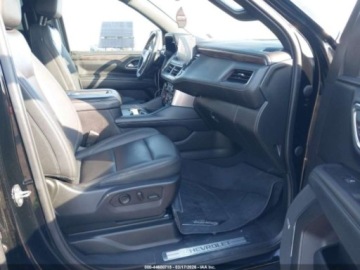 Chevrolet Suburban GMT900 2022 Chevrolet Suburban LT 2022 5.3 Benzyna 355KM, zdjęcie 9