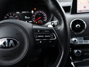 Kia Stinger Liftback 3.3 T-GDi 366KM 2019 Kia Stinger 3.3 T-GDI, Salon Polska, Serwis ASO, zdjęcie 16