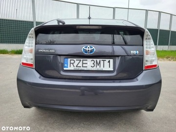 Toyota Prius III Hatchback 1.8 98KM 2009 Toyota Prius Toyota Prius 1.8 HSD Active, zdjęcie 3