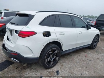 Mercedes GLC C254/X254 2024 Mercedes-Benz GLC 300, 2024r., 2.0L 2.0 Benzyna 255KM, zdjęcie 3