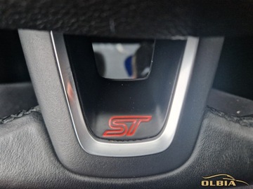 Ford Focus III ST Kombi 2.0 EcoBoost 250KM 2017 Ford Focus Wersja ST 250KM Xenon Led Skory Navi Zadbany 2.0 Benzyna 250KM, zdjęcie 24
