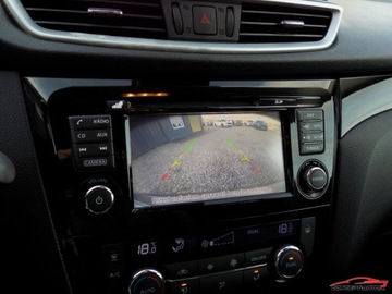 Nissan Qashqai II Crossover 1.2 DIG-T 115KM 2014 Nissan Qashqai Navi Kamera LineAssist Parkdistance 1.2 Benzyna 116KM, zdjęcie 25